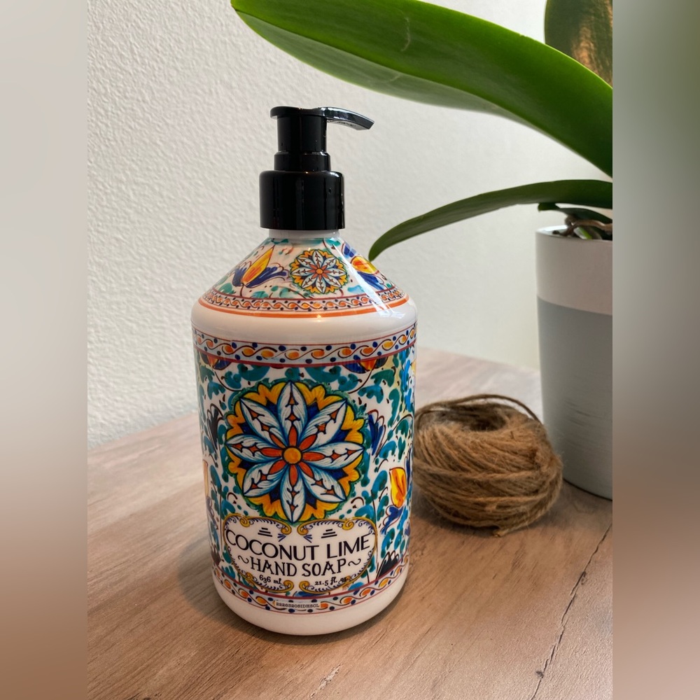 Sicilian Deruta Refreshing Coconut Lime Hand Soap